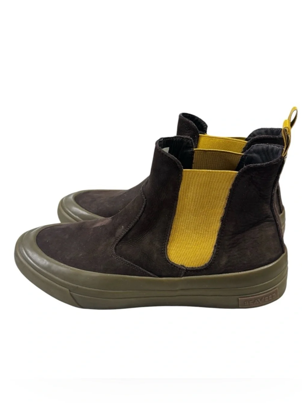 SeaVees Men’s Beyond & Back Dark ChocolateChelsea Boot Size 11.5